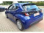 Toyota Yaris Dynamic Hybride, Auto's, Toyota, Automaat, Zwart, Blauw, 1490 cc
