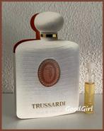 #2 TrussardiDonna parfum staaltje sample, Verzenden, Nieuw, Proef of Tester, Gevuld