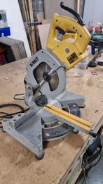 afkortzaag DeWalt, Doe-het-zelf en Bouw, Gereedschap | Zaagmachines, Ophalen, Gebruikt, Dewalt, Afkortzaag