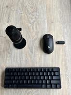 gaming toetsenbord, muis + mic., Computers en Software, Toetsenborden, Ophalen, Zo goed als nieuw