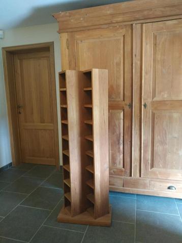 etagere cd ou rangement teck teak massif beschikbaar voor biedingen