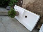 Stenen gootsteen (pompbak) wit. Grootte: 50cm op 100cm, Doe-het-zelf en Bouw, Sanitair, Ophalen, Gebruikt, Steen, Wastafel