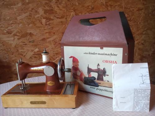 vintage kindernaaimachine Orsha, Enfants & Bébés, Jouets | Jouets en bois, Utilisé, Enlèvement