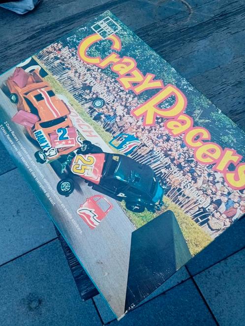 Crazy racers autos met doos ( uniek ), Antiek en Kunst, Antiek | Speelgoed, Ophalen