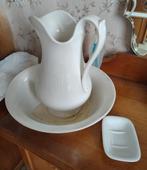 Antieke wastafelset, Enlèvement