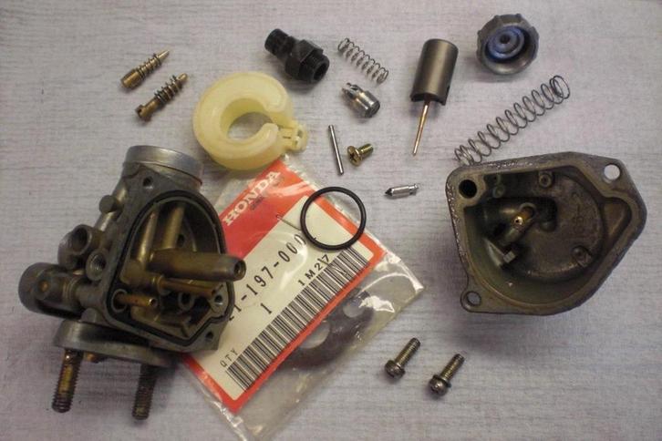 Honda PX PXR PXL 50 carburator 12mm PA17A Keihin zeldzaam, Fietsen en Brommers, Brommeronderdelen | Algemeen, Zo goed als nieuw
