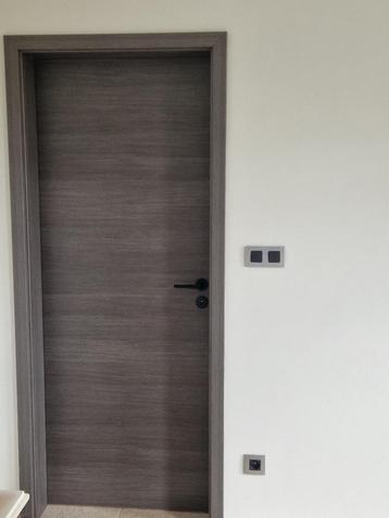Porte intérieur beschikbaar voor biedingen