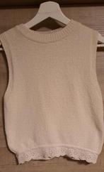 truitje zonder mouw 152, Enlèvement, Fille