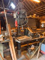Heel zware oude kolomboormachine, Doe-het-zelf en Bouw, Gereedschap | Boormachines, Ophalen, Variabele snelheid, Kolomboormachine