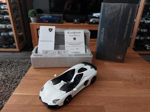 Autoart 1/18 Lamborghini Aventador J Signature Gelimiteerd, Hobby en Vrije tijd, Modelauto's | 1:18, Zo goed als nieuw, Auto, Autoart