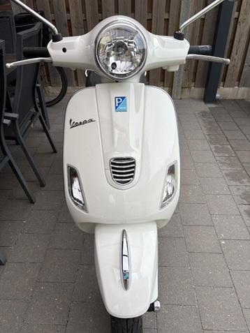 Vespa LX 50 4T 4V Slechts 3.100 km! beschikbaar voor biedingen