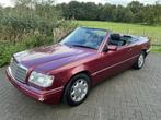 1994 Mercedes-Benz 200 oldtimer, Auto's, Mercedes-Benz, Gebruikt, Overige modellen, Overige brandstoffen, Overige carrosserie