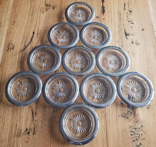 11 Glazen onderzetters met verzilverde rand, Antiek en Kunst, Curiosa en Brocante, Ophalen of Verzenden