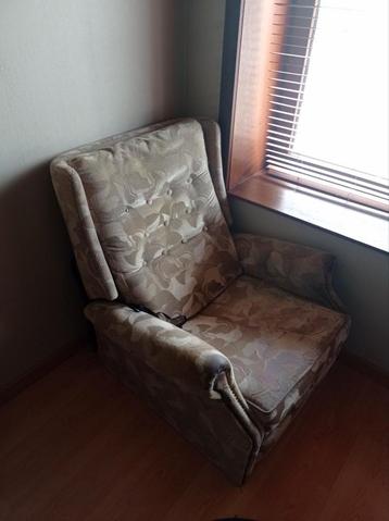 Gratis relax zetel  beschikbaar voor biedingen
