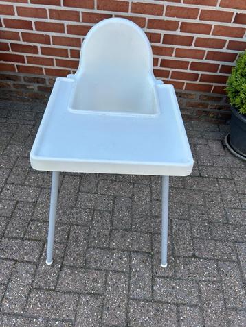 ikea stoeltje beschikbaar voor biedingen
