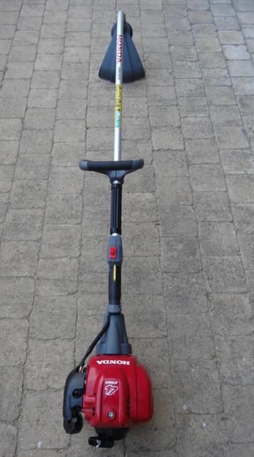 Honda bosmaaier te koop. beschikbaar voor biedingen