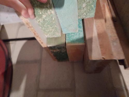 Overschotten hout dakwerken, Doe-het-zelf en Bouw, Hout en Planken, Geïmpregneerd, Ophalen