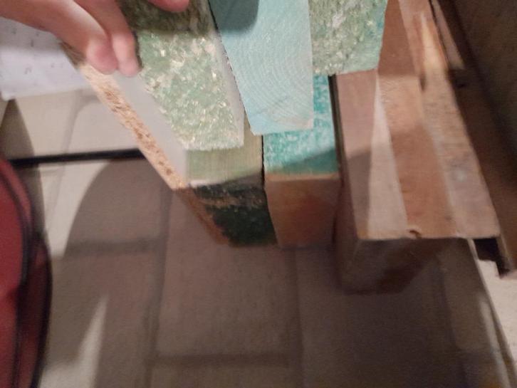 Overschotten hout dakwerken, Doe-het-zelf en Bouw, Hout en Planken, Geïmpregneerd, Ophalen