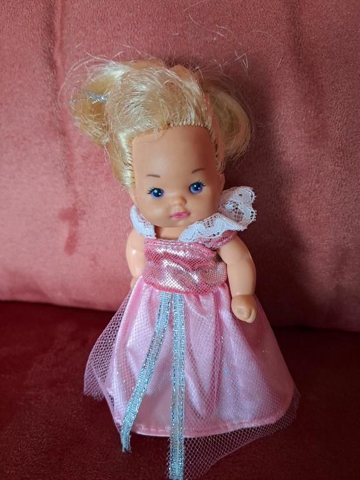 Barbie Kelly jaargang 1976, Kinderen en Baby's, Speelgoed | Poppen, Gebruikt, Barbie, Ophalen of Verzenden