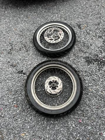 Derbi senda 50 50cc wielset - Gilera dt 50 velgen beschikbaar voor biedingen