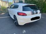 Volkswagen sirocco 2.0 tdi 140 GTS série limitée, Auto's, Volkswagen, Euro 5, Zwart, Wit, Particulier