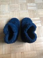 Marineblauwe pantoffels - Maat: 40, Ophalen, Zo goed als nieuw, Pantoffels of Sloffen
