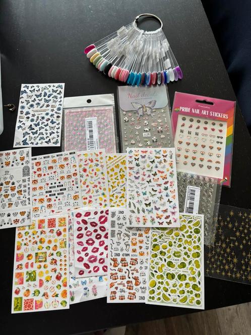 Meer dan 15 Kleuren en biab kleuren + acryl + accoiseres, Handtassen en Accessoires, Uiterlijk | Lichaamsverzorging, Ophalen