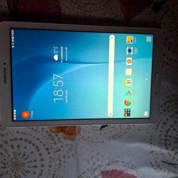 tablette samsung tab E 10,1 pouces, Informatique & Logiciels, Tablettes graphiques, Enlèvement ou Envoi, Comme neuf