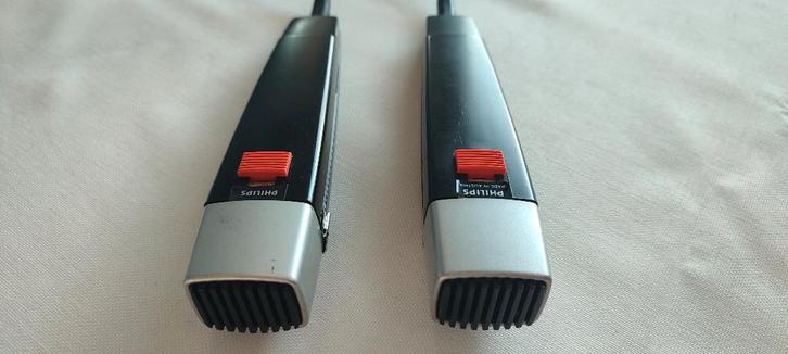 2 vintage Philips N8 210 stereo microfoons – Made in Austria, Antiek en Kunst, Antiek | Tv's en Audio, Ophalen of Verzenden