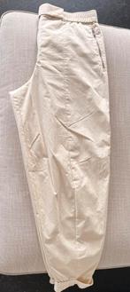 COS-broek, Ophalen, Gedragen