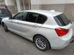 BMW 116i - Weinig kilometers!!, Auto's, Zwart, Wit, Handgeschakeld, 5 deurs