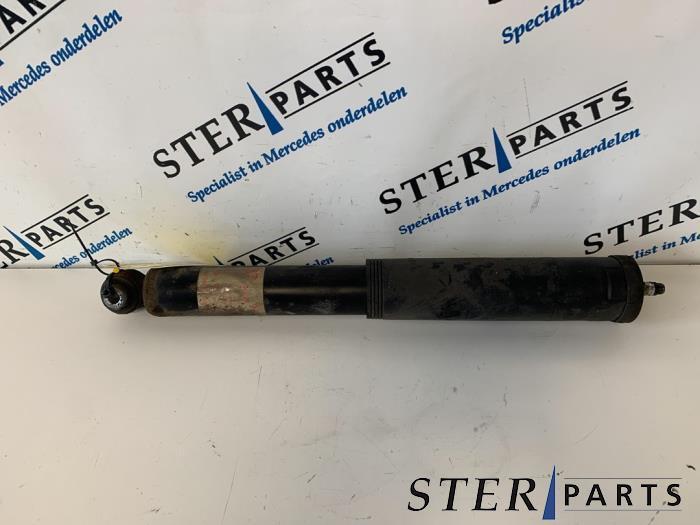Amortisseur arrière gauche d'un Mercedes E-Klasse, Autos : Pièces & Accessoires, Suspension & Châssis, Mercedes-Benz, Utilisé