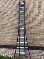 Ladder 2 x 12 treden, Ophalen, Zo goed als nieuw, Ladder, Opvouwbaar of Inschuifbaar