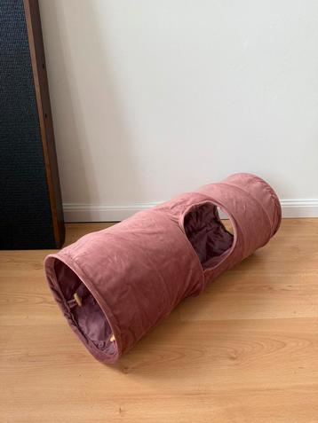 kattentunnel, design by Lotte beschikbaar voor biedingen
