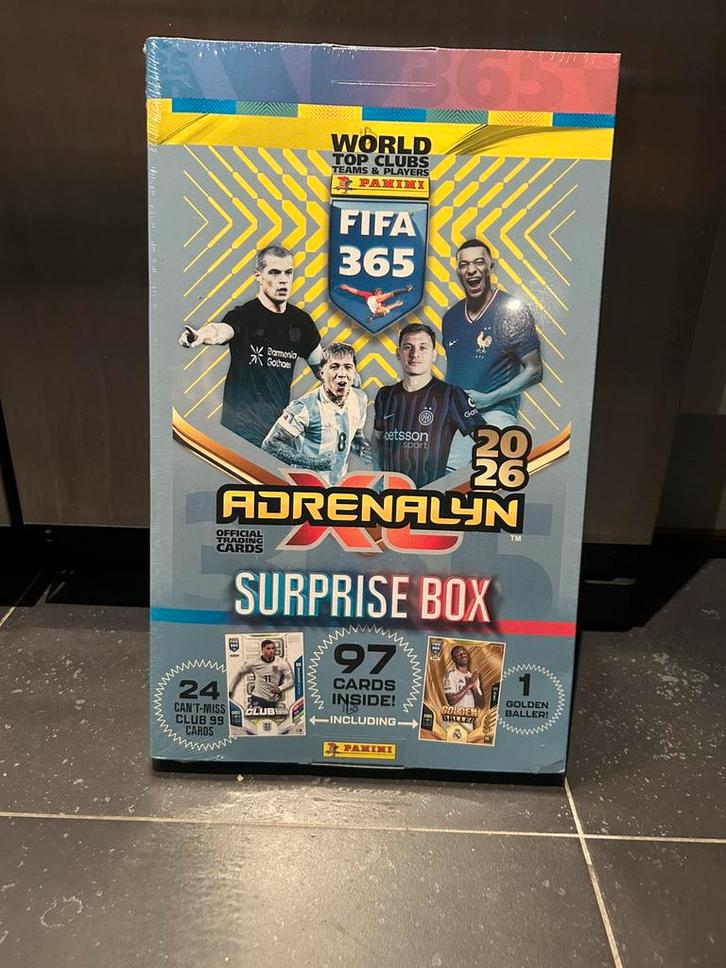 Panini Fifa 365 Adrenalyn 2026 Adventkalender, Hobby en Vrije tijd, Stickers en Plaatjes, Nieuw, Meerdere plaatjes, Ophalen of Verzenden