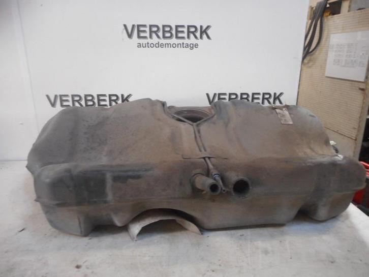 TANK Saab 9-5 (YS3E) (01-1997/12-2009) (SAAB4574026), Auto-onderdelen, Brandstofsystemen, Saab, Gebruikt