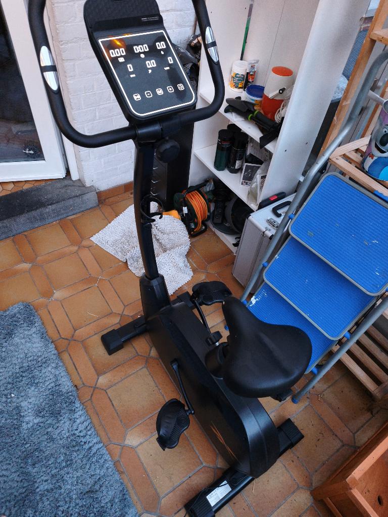 Vélo d'appartement, Enlèvement, Comme neuf, Métal, Vélo d'appartement