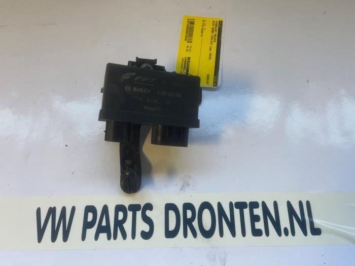 Voorgloei Relais van een Alfa Romeo Stelvio, Auto-onderdelen, Elektronica en Kabels, Alfa Romeo, Gebruikt, 3 maanden garantie