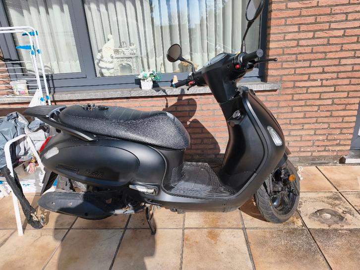 SYM FIDDLE 4 BOUWJAAR 2024, Fietsen en Brommers, Scooters | SYM, Zo goed als nieuw, Fiddle, Klasse A (25 km/u), Benzine, Ophalen