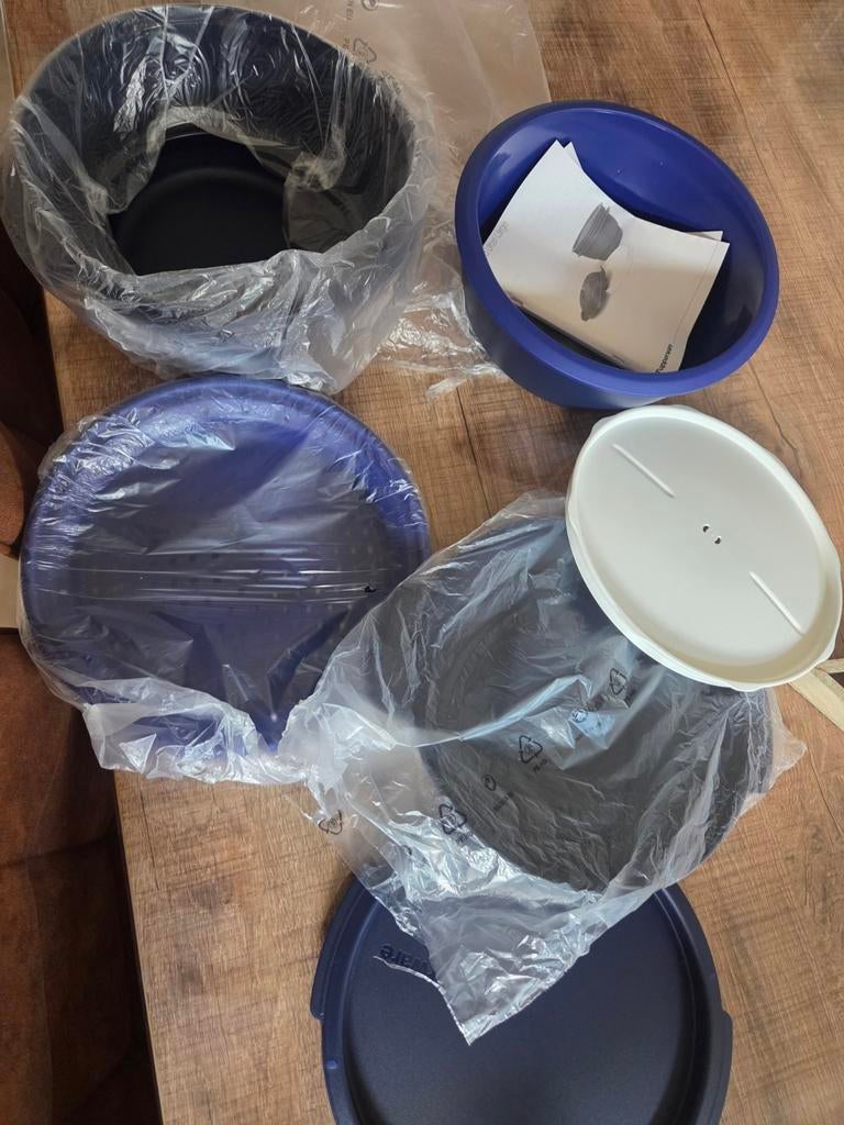 Micro Urban Family Tupperware, Huis en Inrichting, Keuken | Tupperware, Ophalen