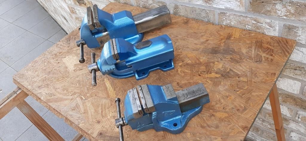 vérin à étau pour établi, Bricolage & Construction, Outillage | Outillage à main, Comme neuf, Enlèvement ou Envoi