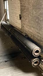 Radiateurs a ailettes l2000 ø200, Bricolage & Construction, Chauffage & Radiateurs, 800 watts ou plus, Enlèvement, Utilisé, 150 cm ou plus