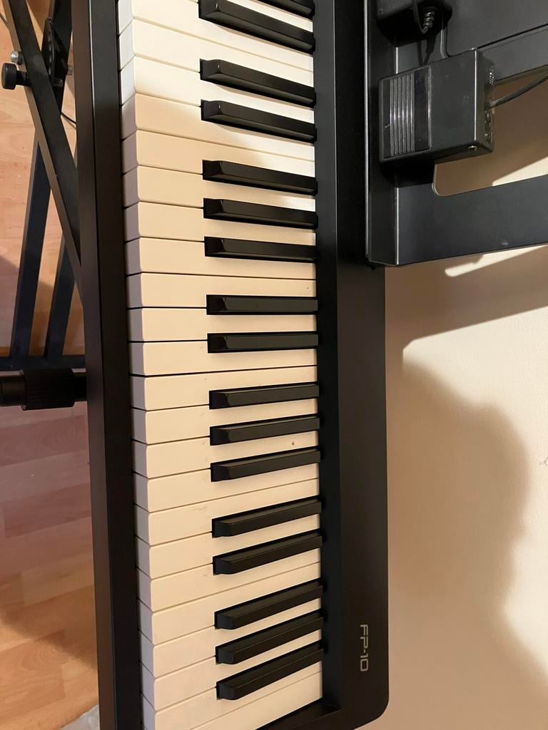 Digitale piano Roland FP-10 set, Musique & Instruments, Comme neuf, Digital, Enlèvement, Piano