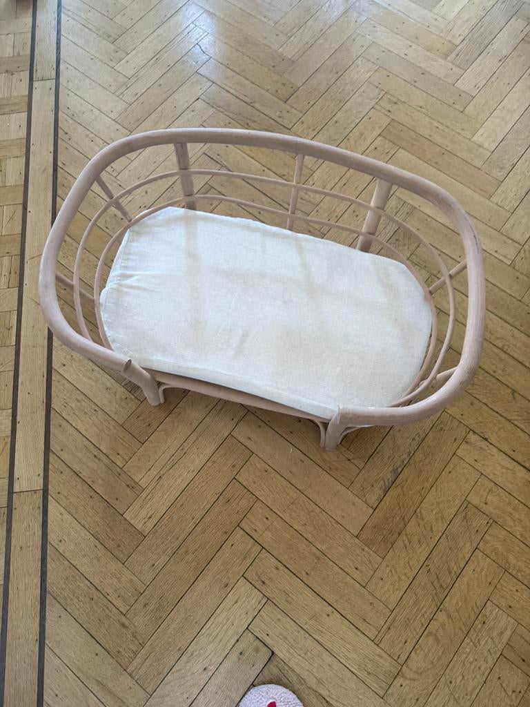 Honden bankje, Huis en Inrichting, Ophalen, Zo goed als nieuw