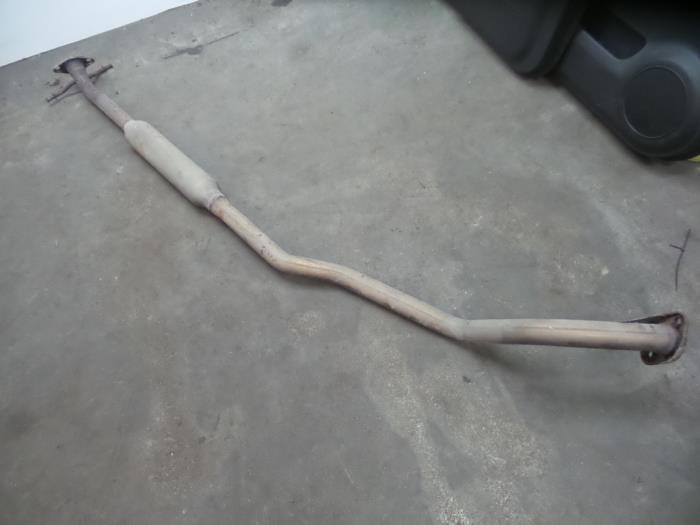 Echappement silencieux central d'un Suzuki Swift (Swift 05-), Autos : Pièces & Accessoires, Systèmes d'échappement, Suzuki, Utilisé