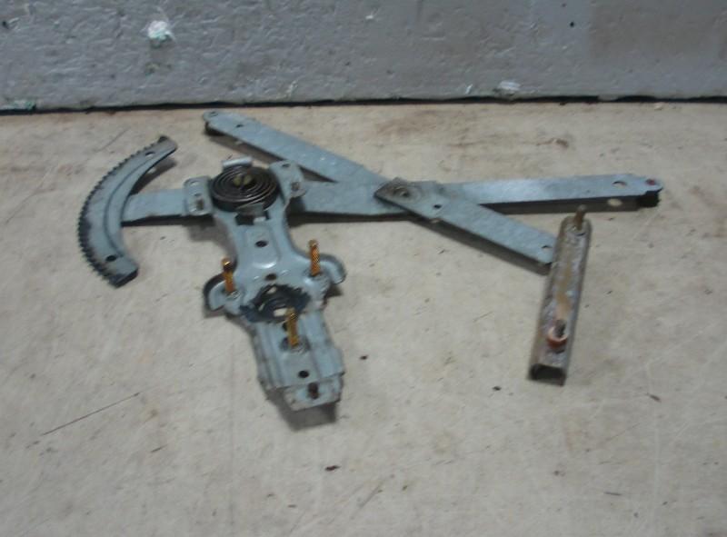 MECANISME DE VITRE ELECTRIQUE AVANT GAUCHE Citroën CX II, Autos : Pièces & Accessoires, Carrosserie & Tôlerie, Citroën, Avant