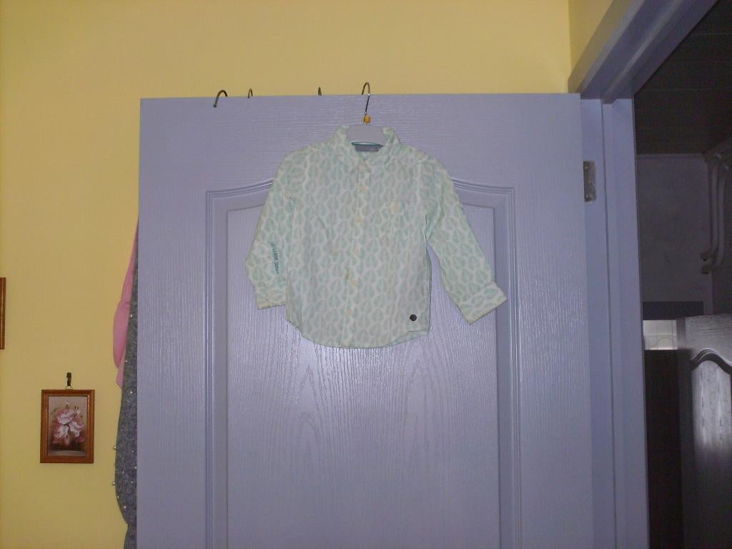 a vendre chemise enfant, Kinderen en Baby's, Kinderkleding | Maat 92, JBC, Ophalen of Verzenden, Zo goed als nieuw, Shirt of Longsleeve