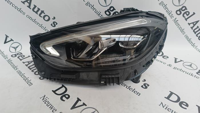 Phare gauche d'un Mercedes C-Klasse, Autos : Pièces & Accessoires, Éclairage, Mercedes-Benz, Utilisé, Enlèvement ou Envoi