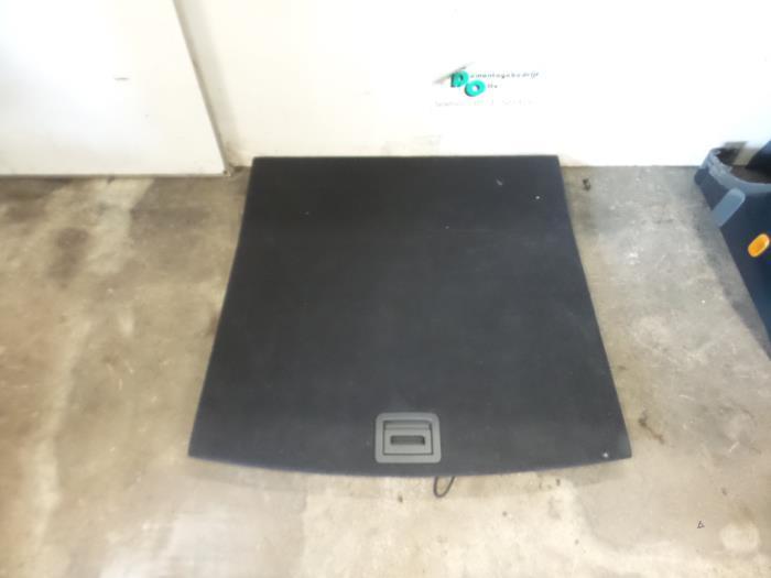 Coffre tapis d'un Volkswagen Touareg (Touareg 10-), Autos : Pièces & Accessoires, Habitacle & Garnissage, Utilisé, 3 mois de garantie