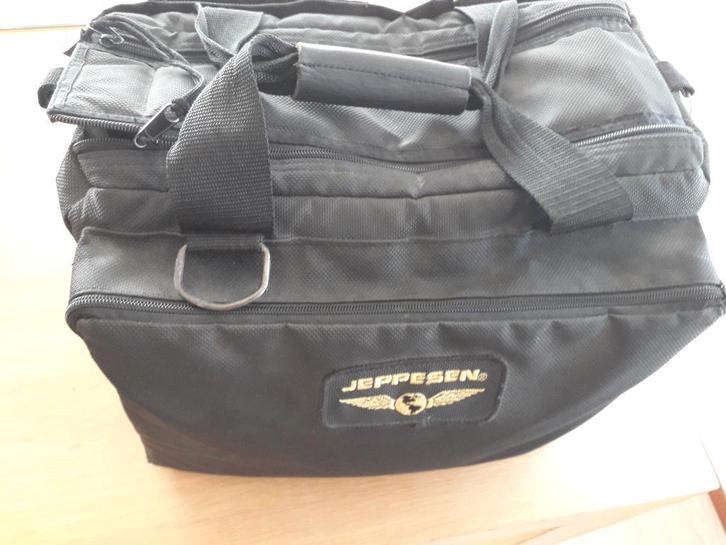 Sac de vol pour pilote avec équipement de navigation, Hobby & Loisirs créatifs, Hobby & Loisirs Autre, Utilisé, Enlèvement